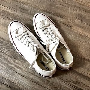 Chuck Taylor all star low tops